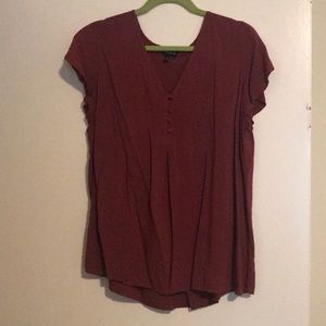 Lowcut blouse